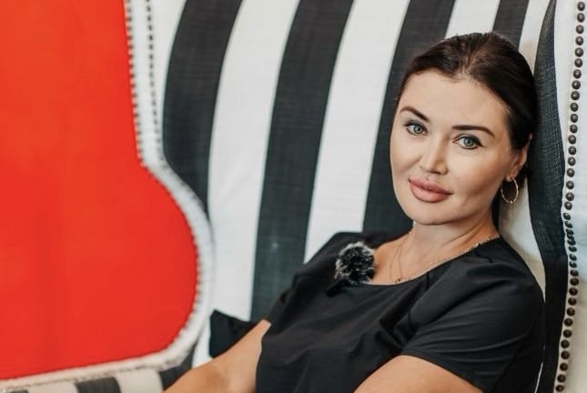 Liubov Berezhna's Inspiring Interview with Beauty Salon Owner Nina Tupusheva: Building a Successful Business Amidst Challenges