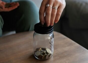 Why an Emergency Fund is Your Financial Safety Net and How to Start One