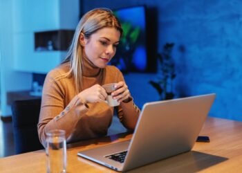 How Women Entrepreneurs Can Thrive Without Burning Out