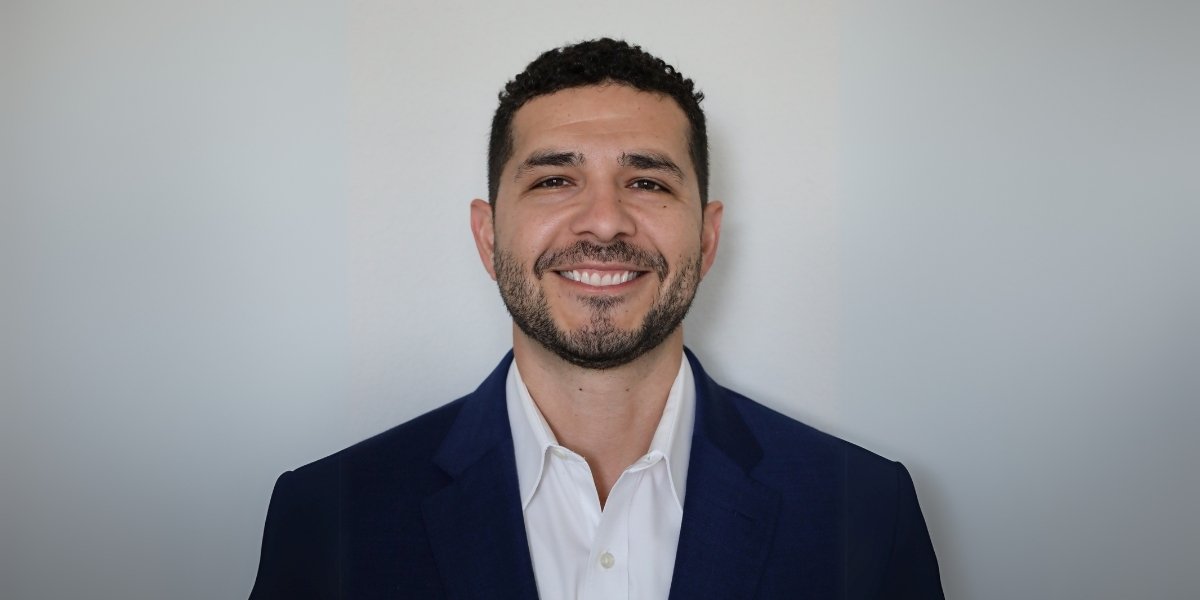 From Corporate Consulting to Franchise Ownership: Why Mario Robles Chose Schooley Mitchell