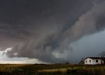 Houston Tornado Watch Issued Amid Severe Storms in Southeast Texas