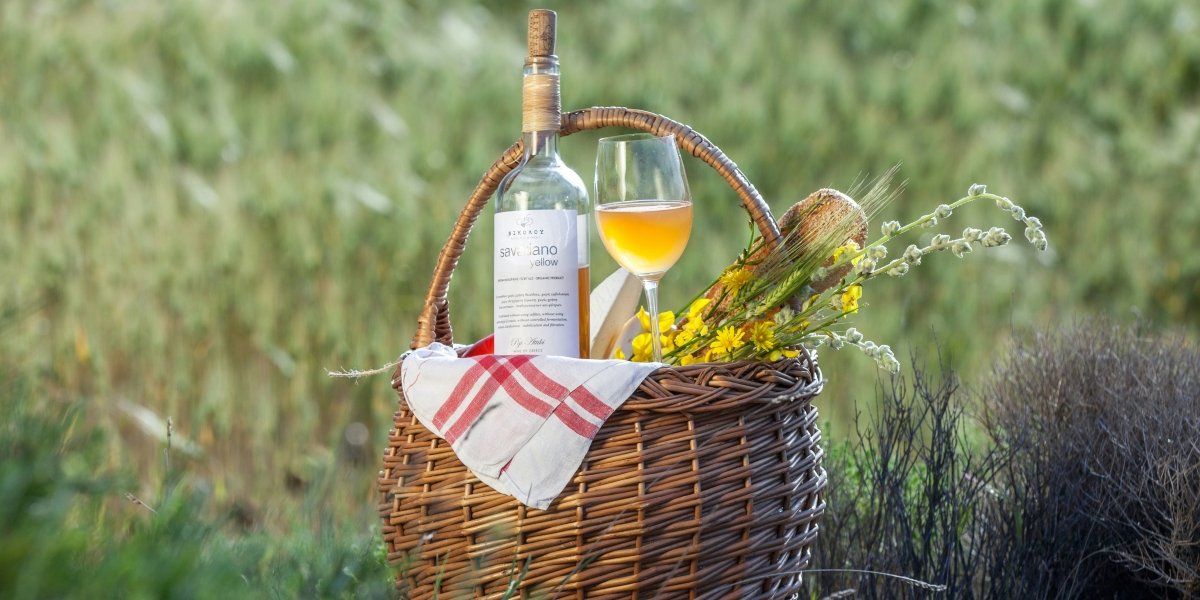 Galentine’s Basket Ideas That Celebrate Texas Spirit & Friendship