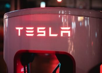 Tesla, SpaceX Set $16.8 Billion Texas AI Chip Megafactory Plan