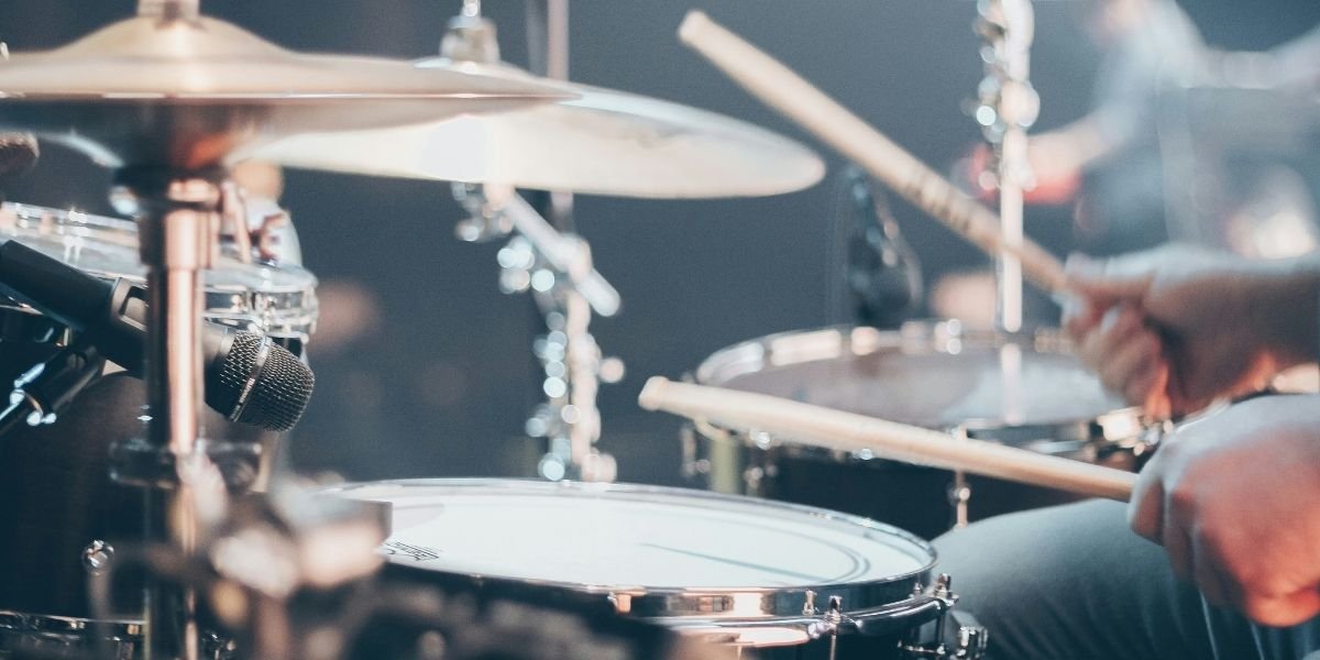 ZZ Top Drummer Frank Beard Passes Away at 77, Leaving Texas Music Legacy