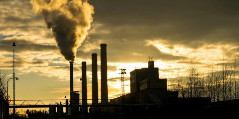 Texas Opens State Land to Geothermal and Small Nuclear Power Projects