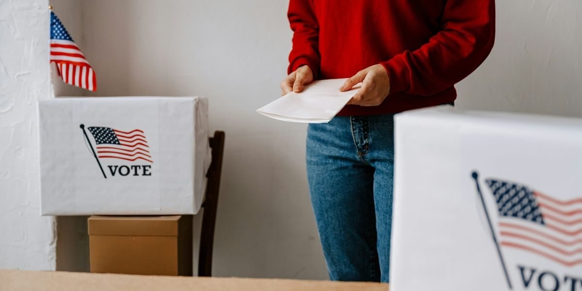 Texas Early Voting Ends October 30 What Voters Need to Knowkateryna-hliznitsova-pzj60gCu8Ug-unsplash.jpg