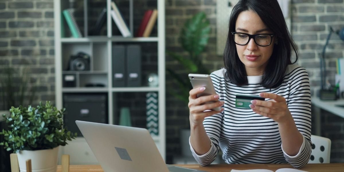 Texas Woman’s Viral Loan Story Offers Key Credit Protection Tips