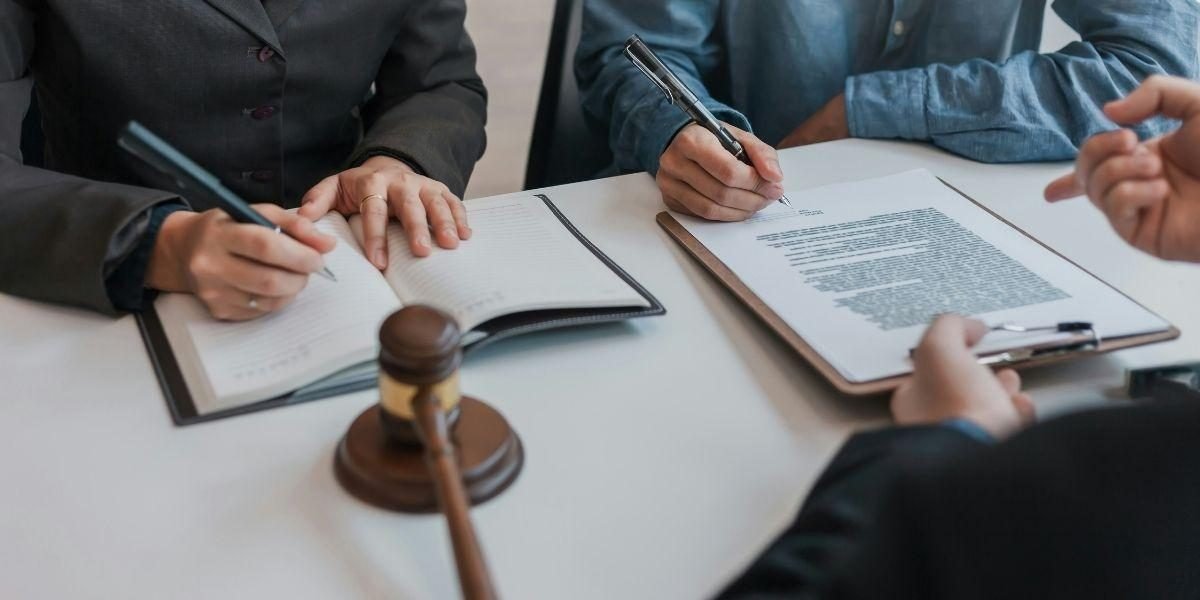Alimony Trends in the U.S. and Who Receives Spousal Support