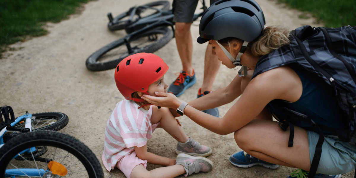 How Cycling Contributes to Reducing Carbon Footprints and Pollution