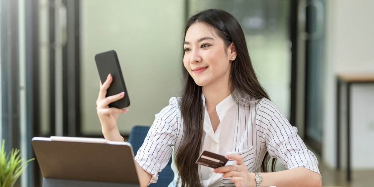 Smart Ways to Make Your Phone Battery Last Longer