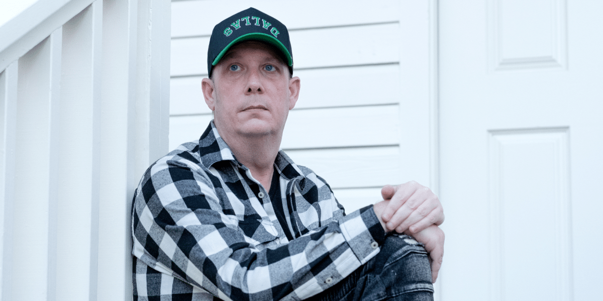 Walker Jackson Brings Rock Edge to Contemporary Country